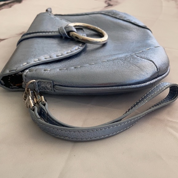 BCBG MAXAZRIA wristlet metallic baby blue - Picture 9 of 9
